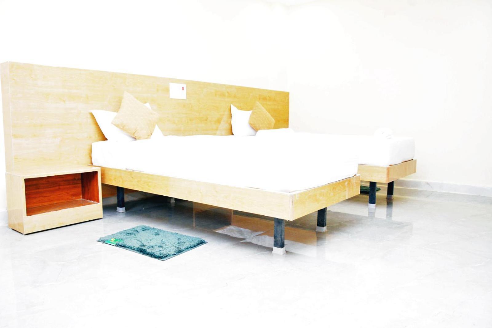 Udupi Deluxe Lodge Gulbarga Kalaburagi Ngoại thất bức ảnh